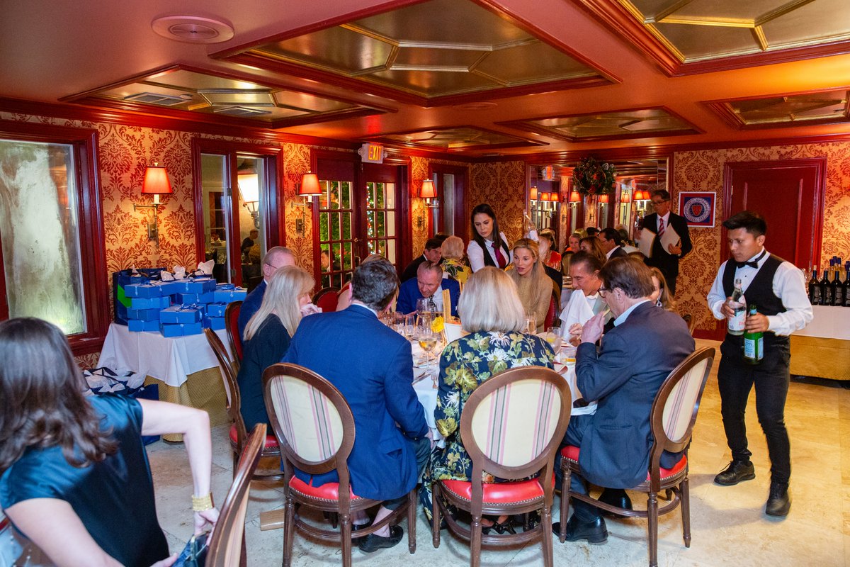 Boys Girls Clubs PBC (@bgc_pbc) on Twitter photo Thank you, <a href="/JMcLaughlinNY/">J.McLaughlin</a> for hosting the pre-event for our Annual Winter Ball! Guests enjoyed an evening of sipping & shopping, followed by dinner at Renato's.
#BGCPBC #GreatFuturesStartHere #WhateverItTakes Thank you, <a href="/JMcLaughlinNY/">J.McLaughlin</a> for hosting the pre-event for our Annual Winter Ball! Guests enjoyed an evening of sipping & shopping, followed by dinner at Renato's.
#BGCPBC #GreatFuturesStartHere #WhateverItTakes