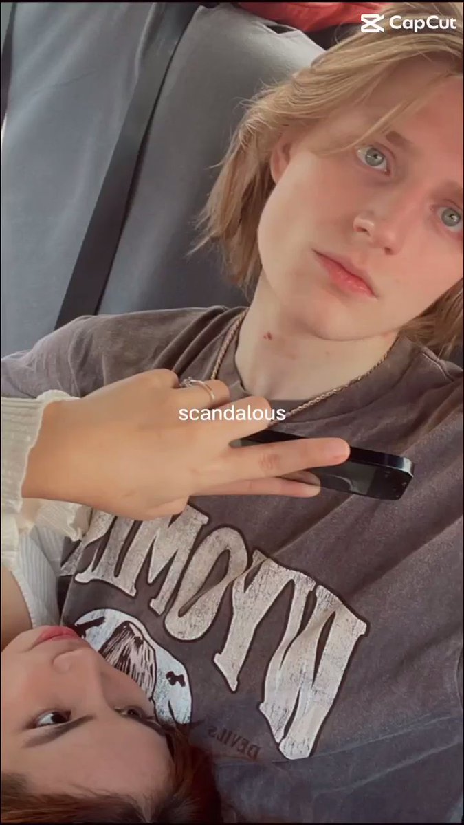 Liza tweet media