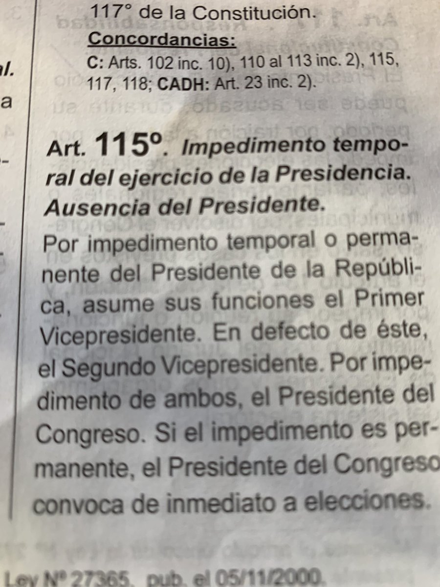 rmapalacios's tweet photo. Lean. Si renuncia Dina a) no se disuelve el congreso (salvo en que fuéramos a una dictadura) y b) se convoca a elecciones de inmediato. Eso tarda 9 meses. Y no hay reformas.

Dejen de escuchar a demagogos que exigen imposibles que solo se logran en dictadura. https://t.co/bYcIFmGpb1