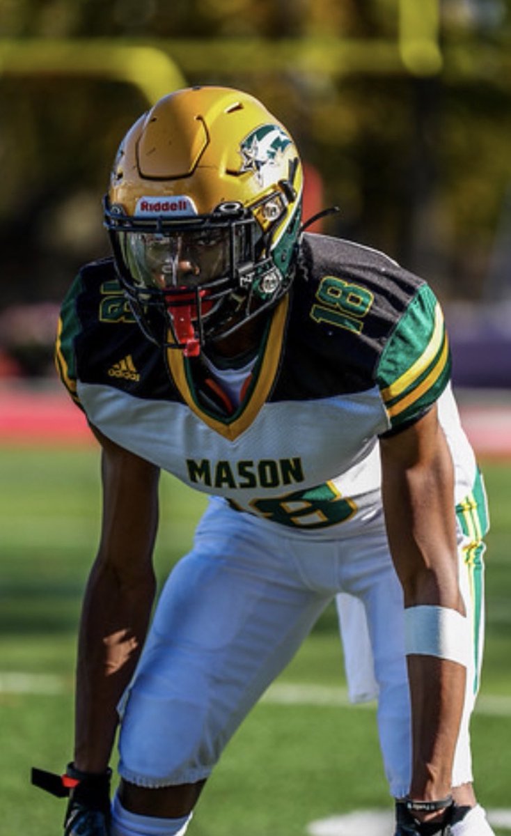 17JaylenHall's tweet photo. 6 Game Stats
1 int
1 50 yard td
5 pbus
15 tckls
1 ff
1 tcklfl https://t.co/qptobUWvvp