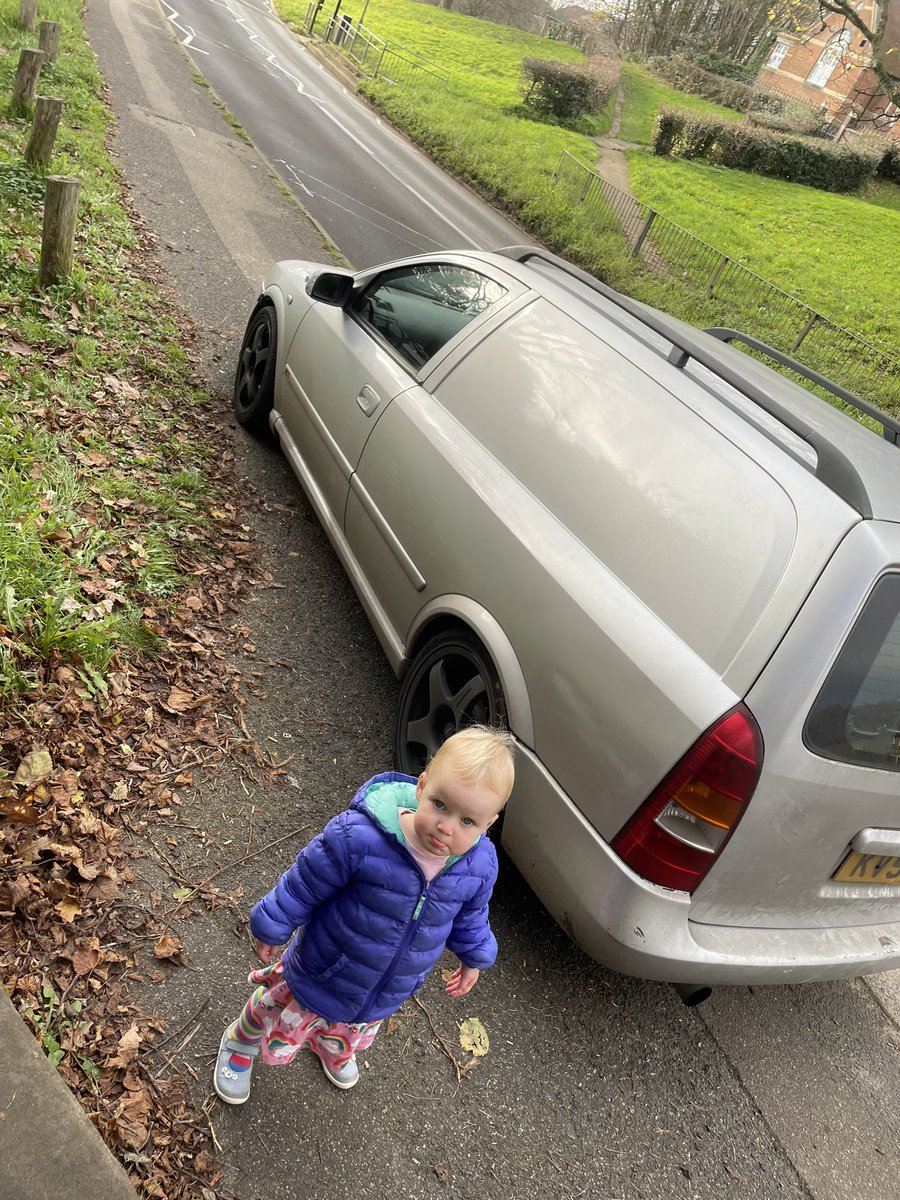 thatgingerDr's tweet photo. @iainkernaghan @yourtownreigate @ReigateBeat Yes! This is also a regular occurrence outside St John’s church - lucky I was carrying my toddler rather than using a buggy this time https://t.co/RAnj1bjwyh