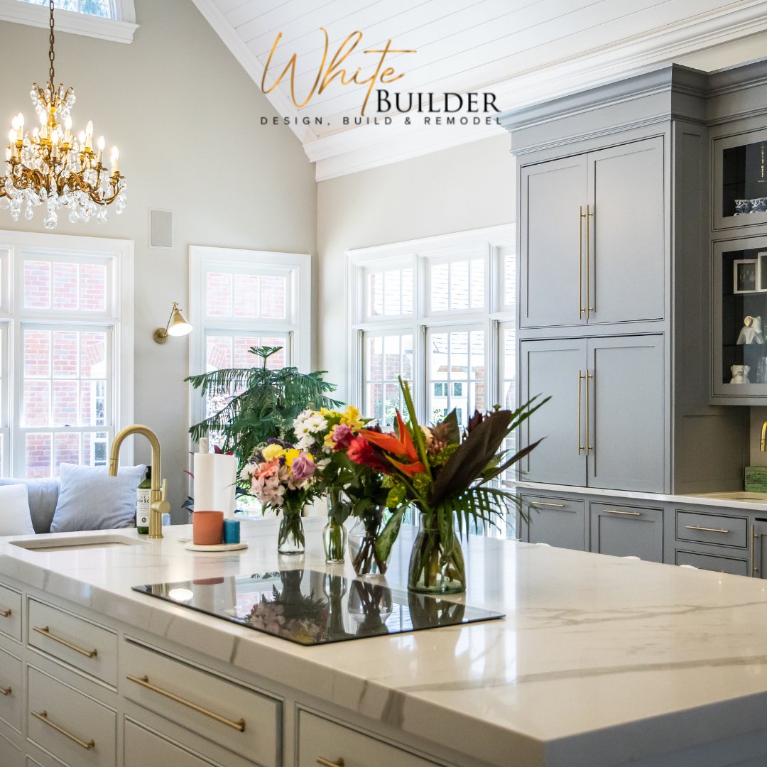 WhiteBuilderInc's tweet photo. Call or text at (480)447-2492 or visit https://t.co/9RCBxyBE9v
#kitchengoals #kitchendesign #dreamkitchne #kitchenremodeling #newkitchen #whitecabinets #whitecountertops #kitchenisland https://t.co/uQi8cvBq0w