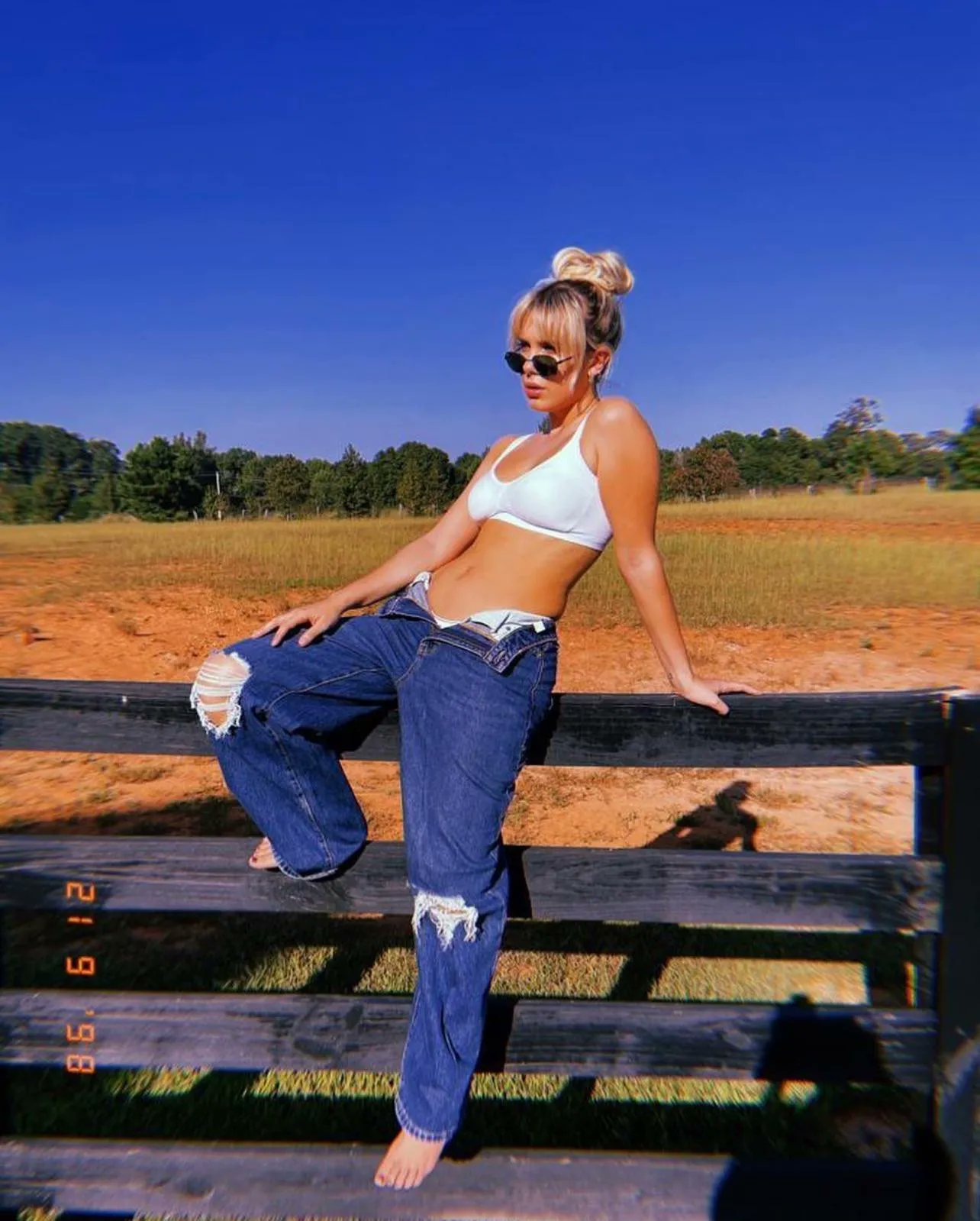 Sluts and Guts on X: Millie Bobby Brown #feet #sexyfeet #celebfeet  t.coPQMo96hWZ6  X