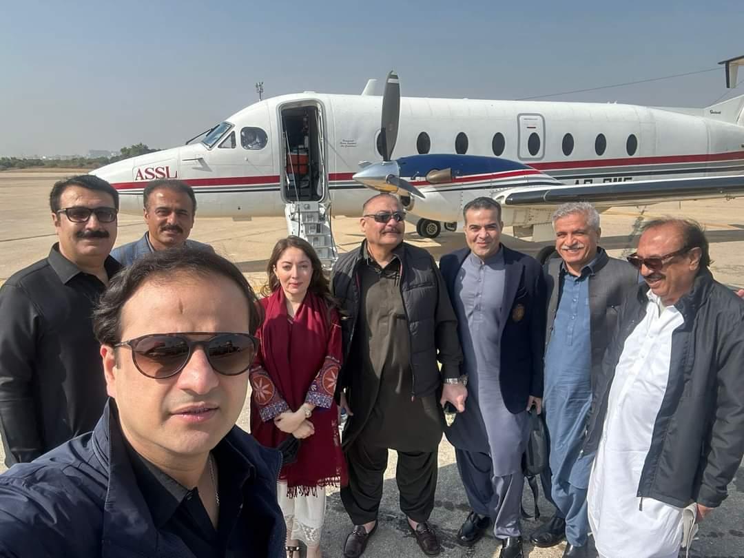 syednaqash200's tweet photo. On the way to Larkana to attend SMBB's 15th martyrdom anniversary.

#SalaamBenazir
@BBhuttoZardari @SyedAghaPPP 
@A_Qadir_Patel @GFarooqi @murtazawahab1 @sharmilafaruqi https://t.co/MPSourKPwc