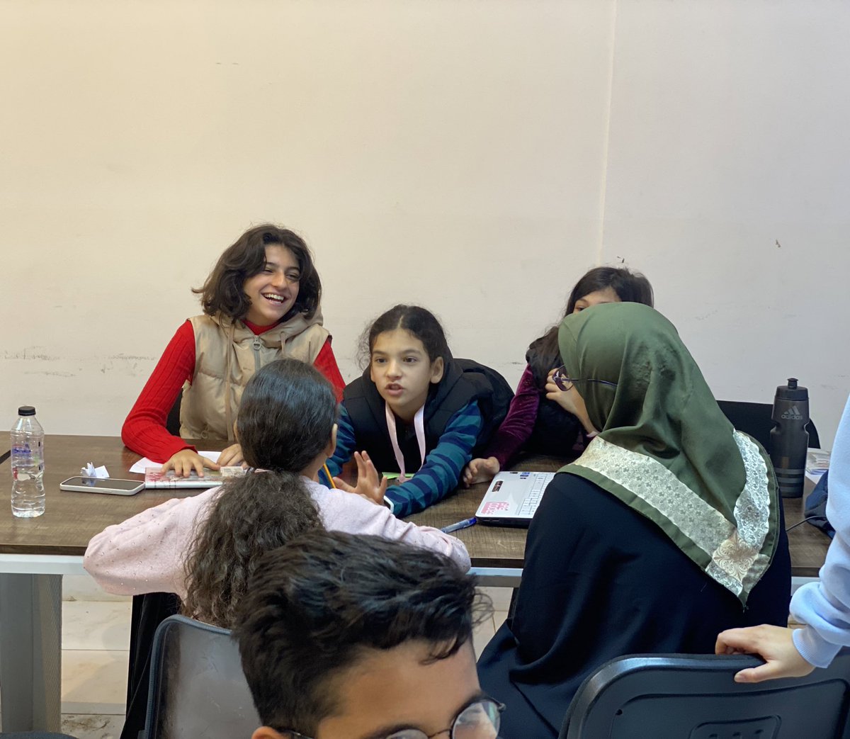 Najla_Missalati's tweet image. We enjoyed @ghidaa001 session on #E_Safety and #Cyberbullying 💕 @Shecodes2018 @CanEmbLibya #OperationCode