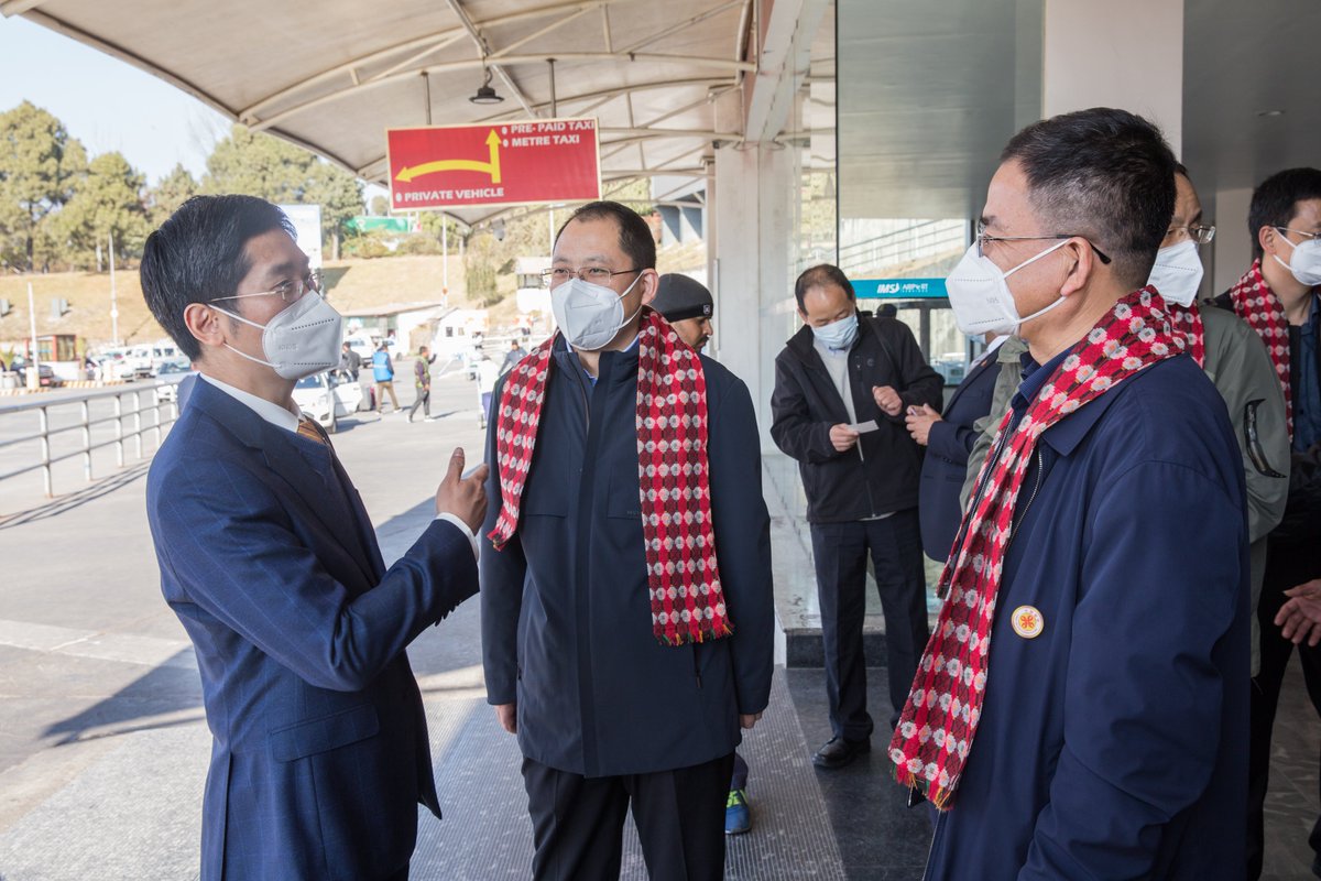 PRCSpoxNepal's tweet photo. The expert team for the feasibility study & survey of China-Nepal Cross-Border Railway arrived today and welcomed by Charge d’affaires Wang Xin, important implementation of our leaders’ consensus and a solid step forward to turn Nepal from a land-locked to a land-linked country. https://t.co/5Ku9wmtCc4