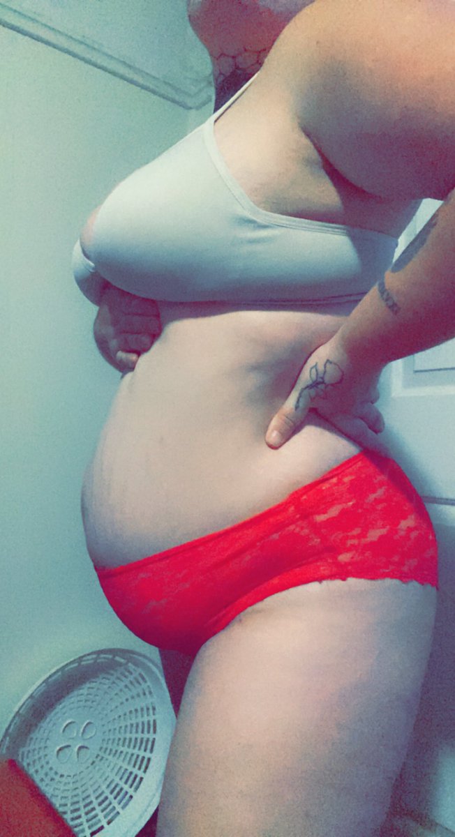 deemikkie1's tweet photo. https://t.co/cWeoWR0Orn #pregnantcreator #pregnantmumma #onlyfans #comecheckitout https://t.co/KFKUUC41ve