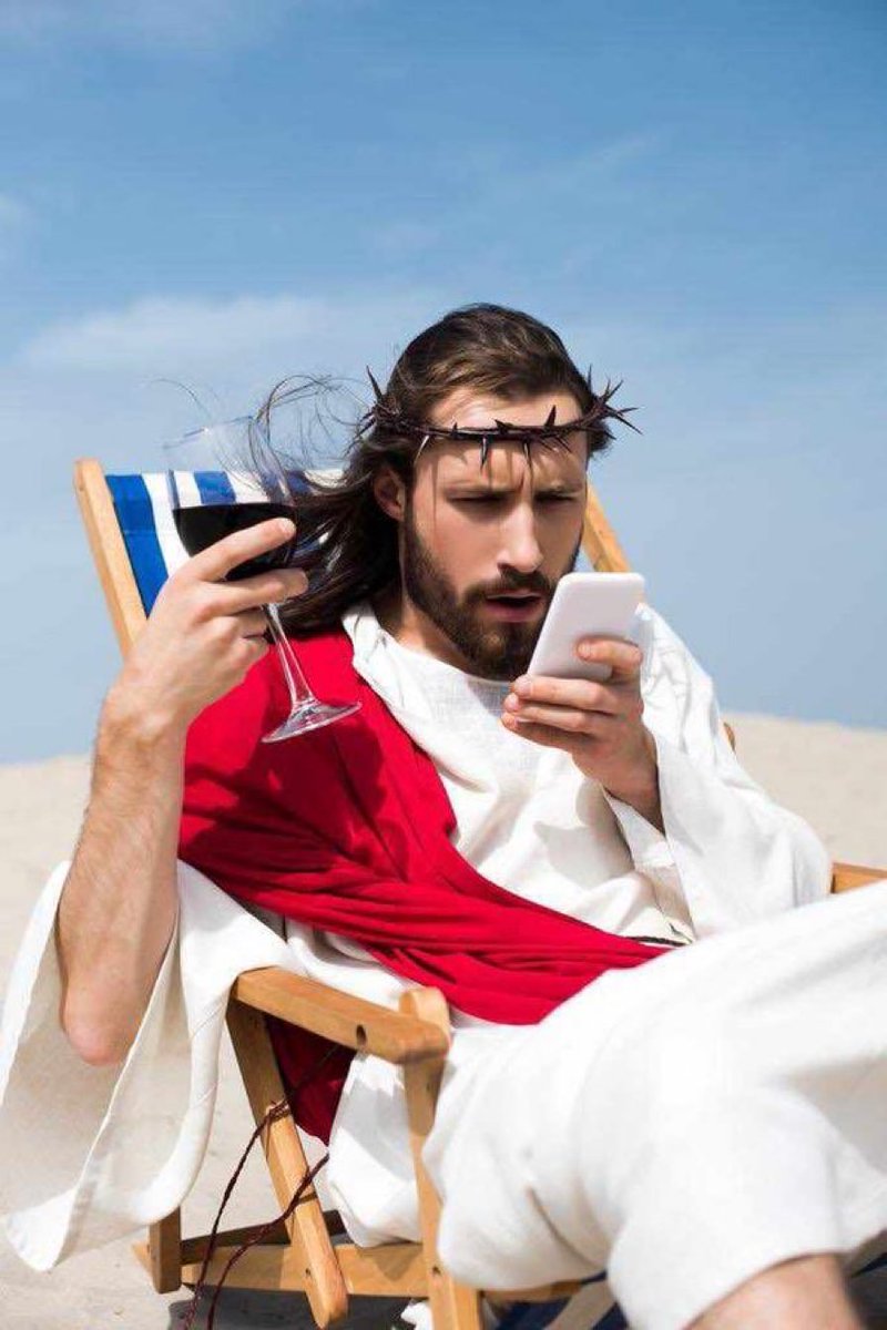 latif_awoyah's tweet photo. Jesus realizing mob fun en chills at sundiata resort beach hotel on 30ty Dec opp the airport #beachdrip #BeachPliz at only 25k https://t.co/eIo7AlyPTr