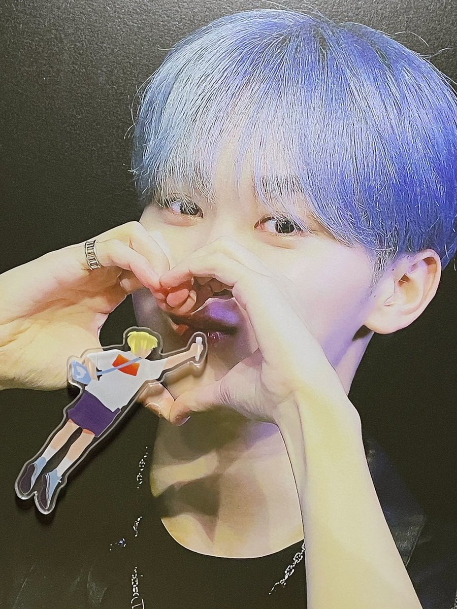 kwanichani's tweet photo. 벌써 4년째 함께하고 있는 부빗님 시즌 그리팅 ..
올해도 잘 받았습니다!! 한 장 한 장 넘길 때마다 부파민 레전드.. 중독.. 항상 감사해요🫶🏻

@boo_bit0116 https://t.co/mJkWxKVuXG