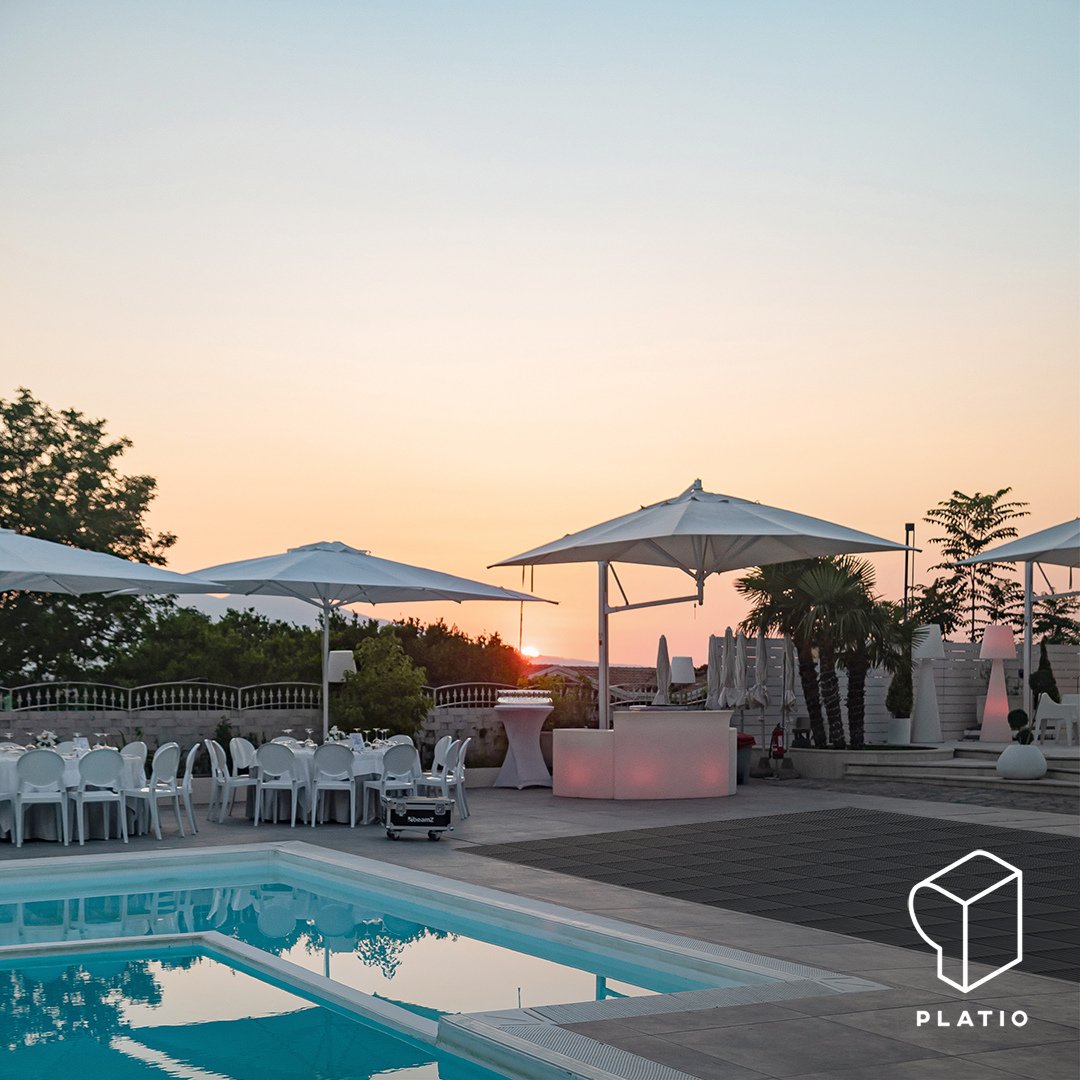 Platiopavings's tweet photo. Green energy is already used in buildings by hotel chains and restaurants. PLATIO #solarpavement can be installed even on a roof terrace. Apart from looking stunning, it reminds the guests of the importance of being environmentally conscious https://t.co/yldl2sMbDK https://t.co/Gs57SkJMnJ