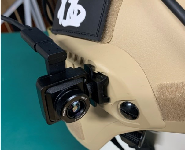 gooltontech's tweet photo. Look, this is goolton technology H2000D helmet-mounted AR smart glasses, so cool!!!😍

Learn more👉 https://t.co/NBjQPLnkwW
Contact us: info@goolton.com
#smartglasses #arglasses #technology #arglassesandroid #ARhelmet https://t.co/1r4yuP4qVu