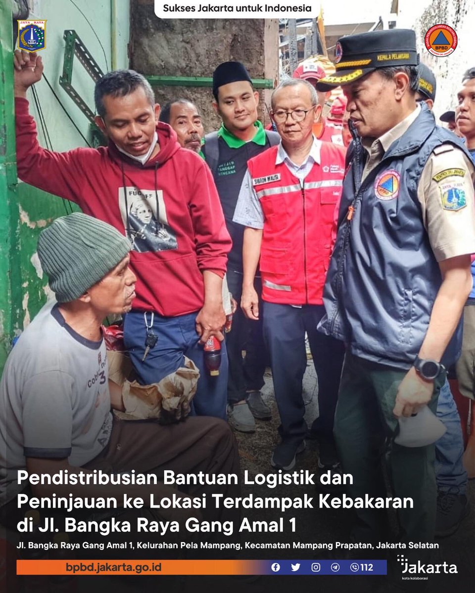 BPBDJakarta's tweet photo. Selasa (27/12) Kepala Pelaksana BPBD DKI Jakarta melakukan pendistribusian bantuan logistik dan peninjauan ke lokasi terdampak kebakaran di Kecamatan Mampang Prapatan, Jakarta Selatan. 

#KegiatanBPBDJkt #CepatResponJkt #SiagaTanggapGalang #dkijakarta #SuksesJakartaUntukIndonesia https://t.co/jFITXAOGVY