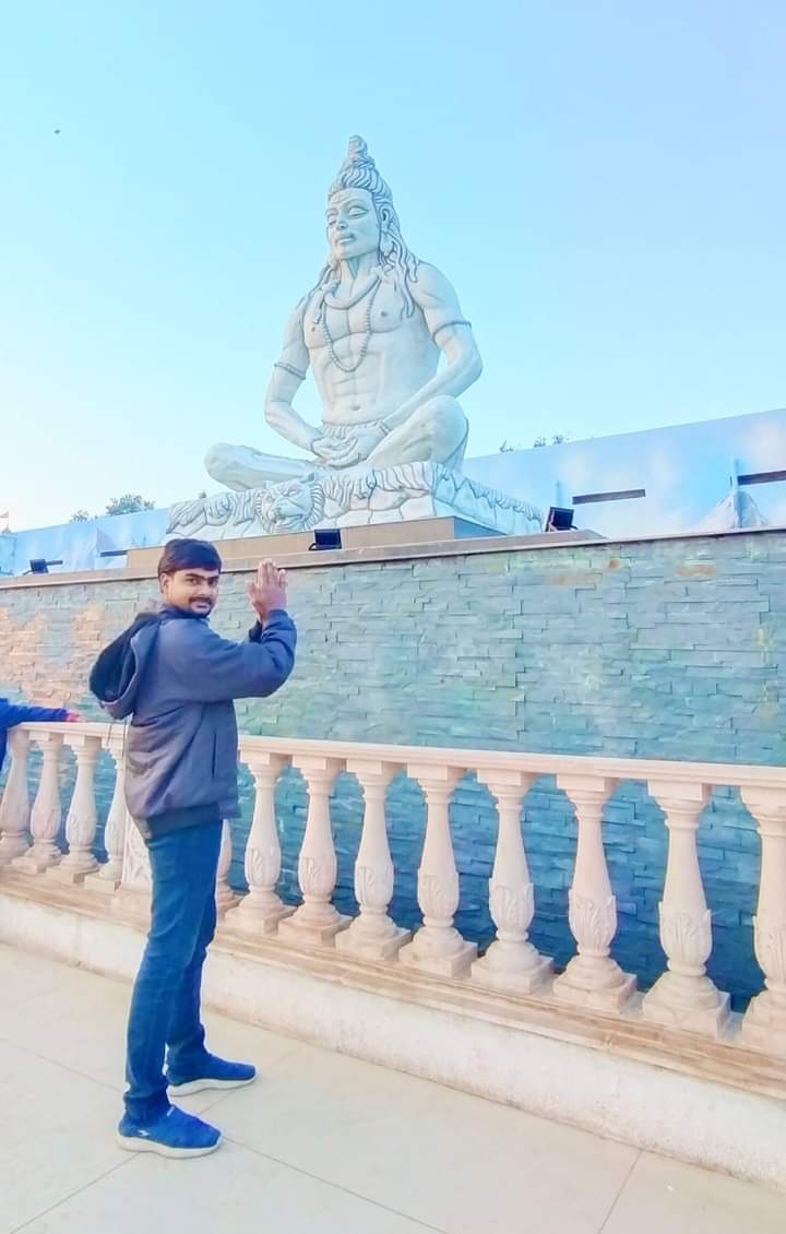 AjitPan28303604's tweet photo. #Shreee_Mahakal  #Bharat_Mata_Mandir

कर्ता करे न कर सके , शिव करे सो होय

तीन लोक नौ खंड में , महाकाल से बड़ा न कोय। ।

               #Jay_Shree_Mahakal https://t.co/TwWN7I9fUO