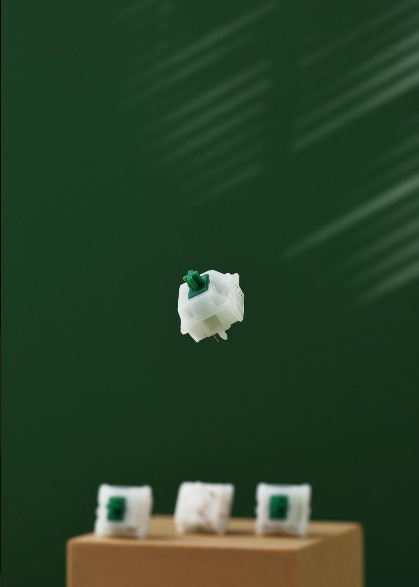 JwkOfficial's tweet photo. With a Chinese white jade and jadeite colour scheme👉the QingLan switch.
#mechanicalkeyboard #keyboard #JWK #JWICK #switch #gamingkeyboard #gaminggear #keyset #keysets https://t.co/l9G8fyAbKJ