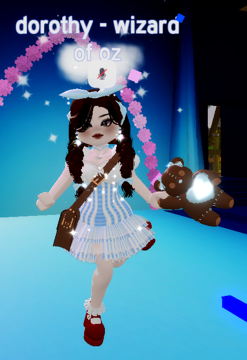 CallMehOliver_'s tweet photo. welcome to watch mojo, where we count down all the nice outfits that dont place in sunset island... these are arguably better than the others ... and i didnt place once.. (dark vs light fairy, over the rainbow, denim and diamonds, vamps and wolves)

#royalehigh #royalehighoutfit https://t.co/RP6FY9wuws