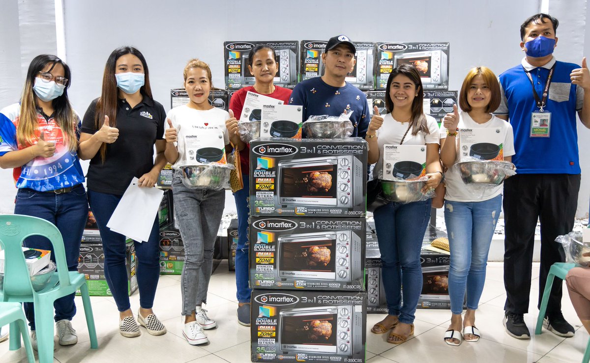 Navotas_City's tweet photo. Nasa 45 na graduates ng Bread and Pastry Production NCII mula sa NAVOTAAS Institute ang nakatanggap ng kanilang tool kits na magagamit sa pagsisimula ng negosyo o patuloy na pagpapalago ng kanilang skills.

#TechVoc #NAVOTAASInstitute
#TulongTrabaho #TulongNegosyo
#Navotas https://t.co/OVIBnuIhnf