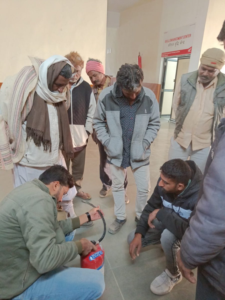 ITI Rajkot has started Certi. Course in Pump Mechanic jointly launched by DET Gujarat and WASMO. <a href="/DETGujarat/">Director Employment & Training, Govt. of Gujarat</a> <a href="/WASMOCommunity/">WASMO</a> <a href="/anju_sharma_ind/">Anju Sharma</a> @Balwantsinh999 <a href="/kunvarjihalpati/">Kunvarji Halpati</a> <a href="/CMOGuj/">CMO Gujarat</a> <a href="/pkumarias/">Pankaj Kumar</a> <a href="/DGT_MSDE/">Directorate General of Training (DGT)</a> <a href="/MSDESkillIndia/">Skill India</a> <a href="/NSDCINDIA/">NSDC India</a> <a href="/CollectorRjt/">Collector Rajkot</a> <a href="/DDORAJKOT1/">District Panchayat Rajkot</a> <a href="/InfoGujarat/">Gujarat Information</a> <a href="/PMOIndia/">PMO India</a>