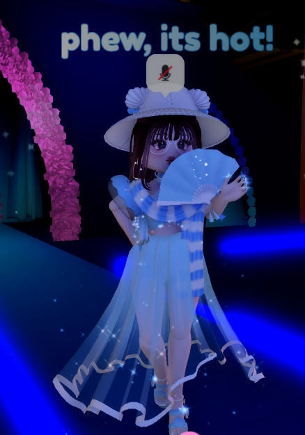 CallMehOliver_'s tweet photo. lost again, was wearing this for "summer vacation"
is sunset island just like, dying? i legit have been trying so hard and i didnt place at all today! does anyone know some tips?
#royalehigh #royalehighoutfit #royalehighpagent #sunsetisland #rh https://t.co/gWxTzOy2Kv