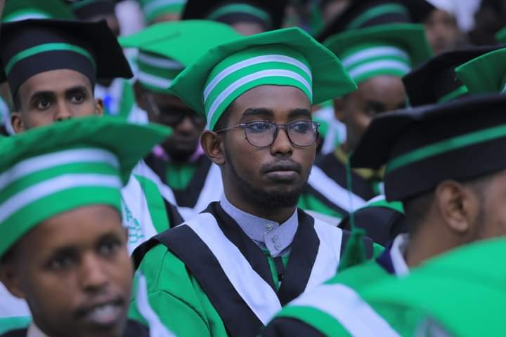 DHUSomalia's tweet photo. Qaar ka mid ah sawiradda ardada qalinjeyaasha xafladda qalinjebinta dufcadda 7aad

#DARULHIKMAHUNIVERSITY-DHU
#SANADGUURADDA-7AAD https://t.co/blZGHUXjUy