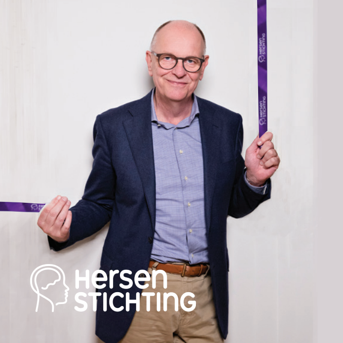 hersenstichting's tweet photo. "We kiezen ambitieuze en solide onderzoeken, die echt wat kunnen betekenen voor mensen met een #hersenaandoening." β Pim, vicevoorzitter van de Raad van Toezicht van de Hersenstichting. #samenmeerimpact (1/2)
Meer hierover lezen? π https://t.co/oV8cOgDWHy https://t.co/JFb7jJdyuL