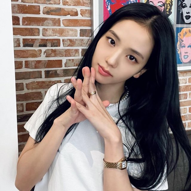 myfakebf's tweet photo. ブラックピンクのJisooに平成ギャルメイク使ってみた。。それでも美人🥹
———
I tried using Japanese typical Heisei Gal makeup on Blackpink's Jisoo. . Still beautiful after all 🥹
#平成レトロ #heiseiretro #BLACKPINK #jisoo #heiseigal #retrolook #BLACKPINK好きな人と繋がりたい https://t.co/QlubkO6s5s