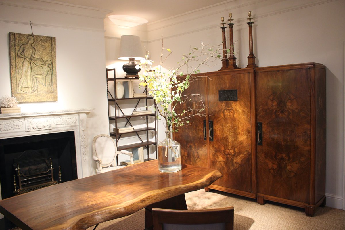 BrownriggUK's tweet photo. 1920/30s French Walnut Library Bookcase / Cabinet by Maurice Alet (1874-1967)
https://t.co/OmX907ZQGc
#librarybookcase #antiquecabinet #librarycabinet #walnutfurniture #antique #furniture https://t.co/aen9NiwPs5