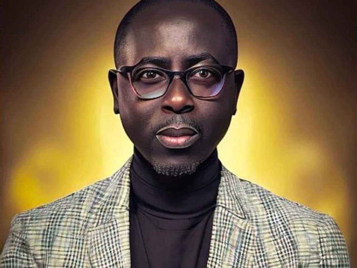 Il faut libérer le journaliste Pape Alé Niang immédiatement. Tout ceci n’honore point notre démocratie! #Senegal #Afrique #Democratie