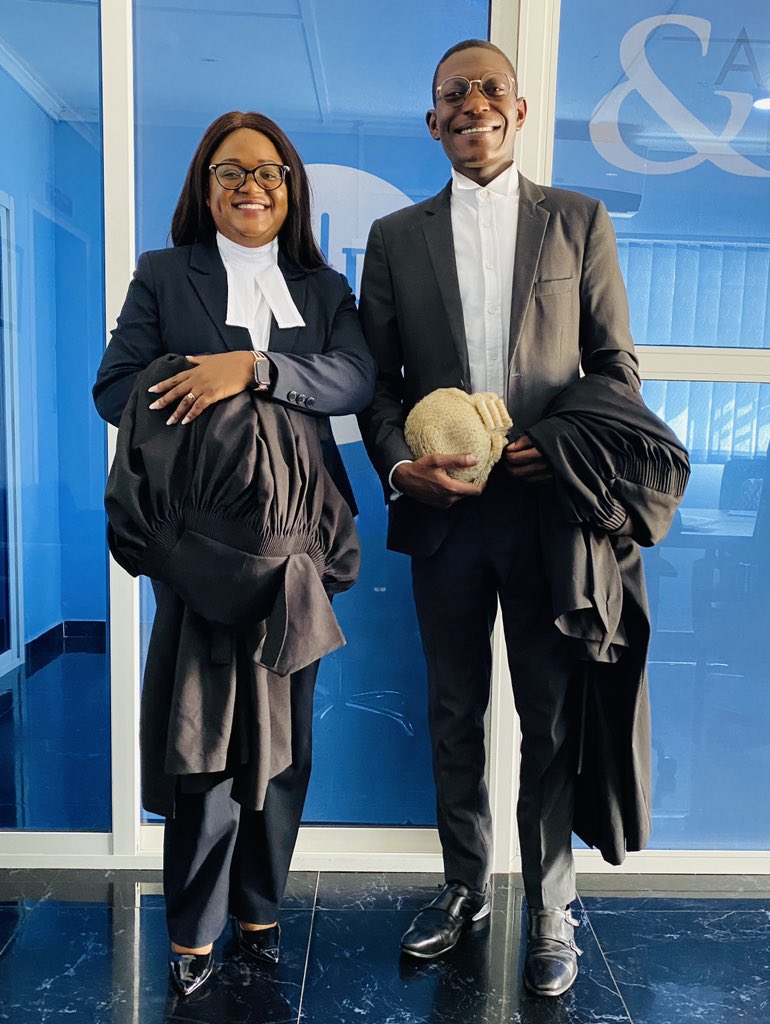 NkhondeF's tweet photo. #Practicedairies Always pay attention to detail, chances are you will find something that will work to your advantage
πΈwith @ChikafyaBwalya brilliant learned brother
#legalpracticegratitude
#lifeisajourneyenjoytheride
#practice101 #lawyering #lawyerlife #lawyerpracticediaries https://t.co/3vTBQI9gAi
