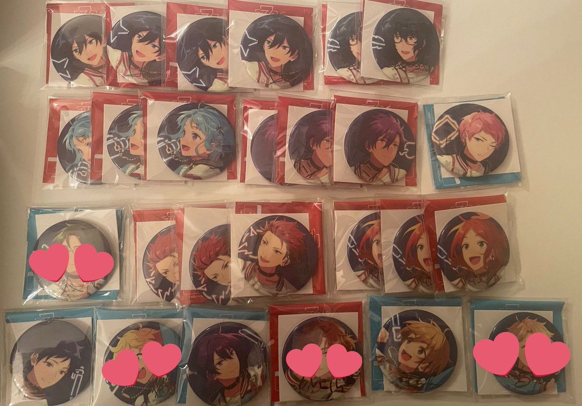 krr_ikurui's tweet photo. 【交換】あんスタ 7周年 缶バッジ

求 » 光10 ＞ ジュン 日和 

譲» 燐音 凛月HiMERU こはく マヨイ みか 北斗 宗 紅郎 つむぎ アドニス ゆうた 創 友也 弓弦 颯馬 

年明け郵送交換。
1枚目はジュンか日和のみ、まとめての方優先。 
検索からでもお気軽にどうぞ https://t.co/5BIPw8e4Rg