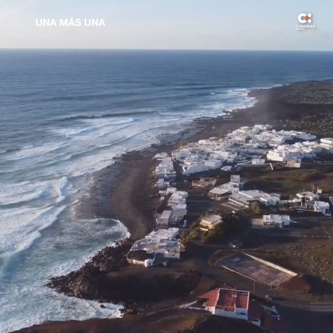 🟠 Canarias tendrá a partir del 1 de enero de 2023 las competencias en materia de Costas sobre sus 1500 kms de costas. 

¿Qué implicaciones tiene este traspaso? Nos lo explica Ángel Lobo, profesor de Derecho Administrativo de la <a href="/ULL/">Universidad de La Laguna</a>.

📻 <a href="/Una_UnoCR/">Una+UnaCR</a> 
📡 rtvc.es/en-directo/