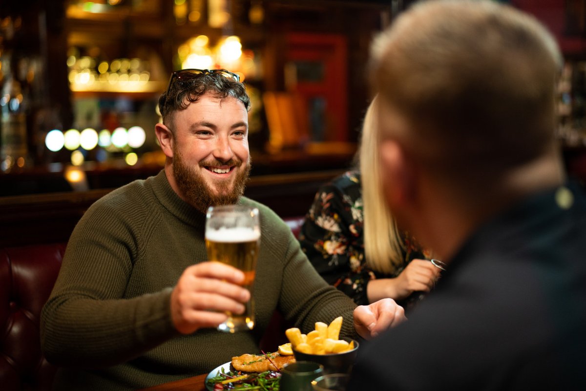 We hope you all had a great Christmas! 
We are back open today. Make sure to call in for drinks at the Hibernian Bar. It's the ideal way to catch up with friends who are home for the Festive Season.