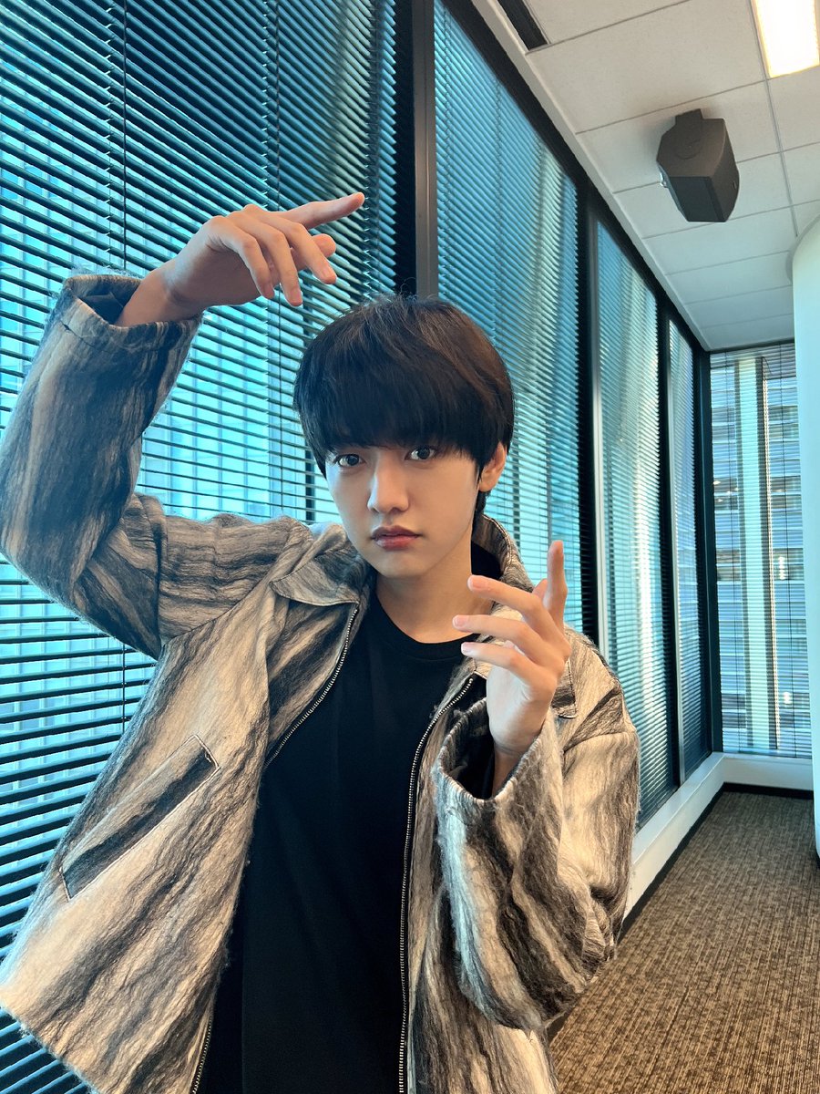 今年最後の放送となるFm yokohama E★K Radio「 #火曜日のシンピナイト 」 ✨23:30~24:00
#radiko でも聴けるので是非チェックしてみてください→radiko.jp/#!/ts/YFM/2022…

#シンウォンホ #SHINWONHO #신원호