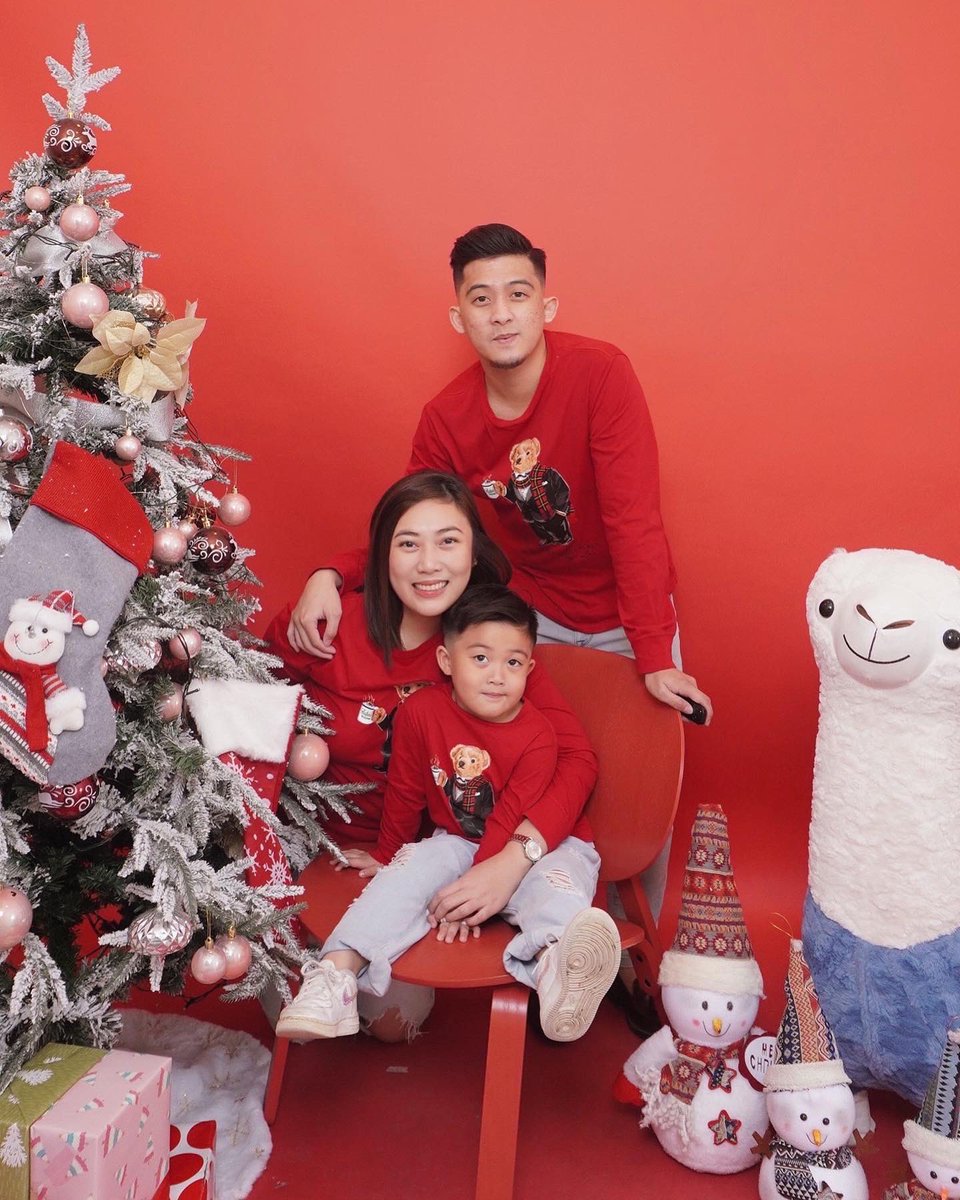vangemercader's tweet photo. ❤️🎄 https://t.co/QpIChWaPkg