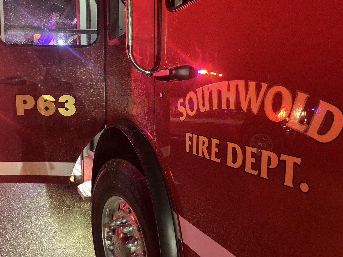 <a href="/SouthwoldFire/">Southwold Fire Department</a> on scene of an #MVC on Sunset Road at Southminister Bourne with @MedavieElginEMS, <a href="/OPP_WR/">OPP West Region</a>, &amp; <a href="/MLPS911/">ML Paramedic Service</a>. Sunset is blocked south of Southminister in <a href="/TwpofSouthwold/">TownshipofSouthwold</a>.