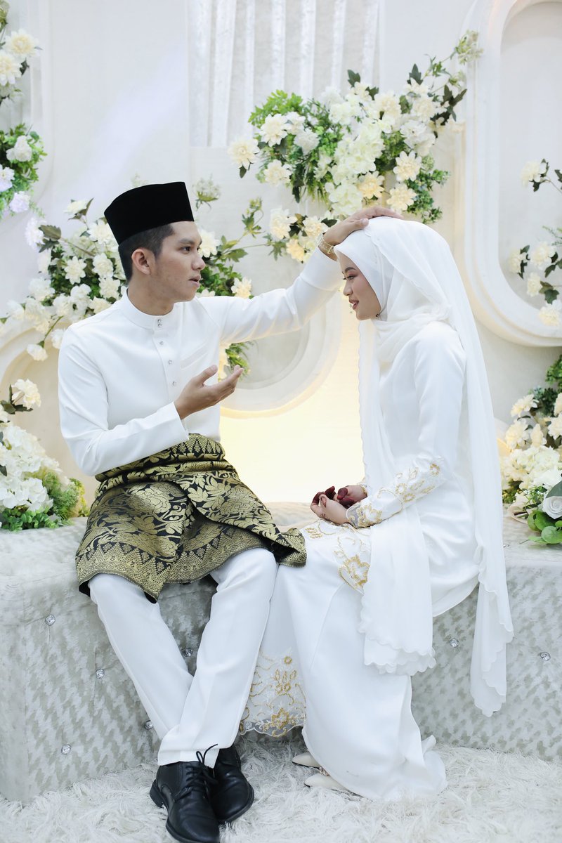 aimisswhoo's tweet photo. 24/12/22 — assalamualaikum suami 🤍 https://t.co/9H1h358mV8