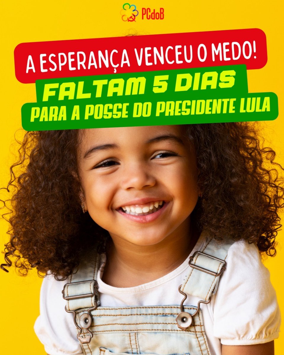 pcdob_oficial's tweet photo. Floresce a esperança no rosto de cada brasileiro e brasileira. O Brasil do futuro começa dia 1º de janeiro. #PCdoBcomLula #BrasilDaEsperança https://t.co/QK6MXOxisg