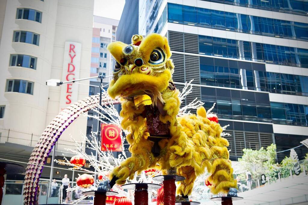 🦁
.
.
.
.
.
.
.
.
.
#振武館 
#jwk 
#jinwukoon
#liondance 
#liondancing 
#liondancesports 
#dragondance 
#polejumping
#acrobatics 
#gymnastics 
#chineseculture 
#events
#capture 
#celebration 
#performance 
#cityofsydney
#sydney 
#australia 
#martialart … instagr.am/p/Cmq0E5FyxXi/