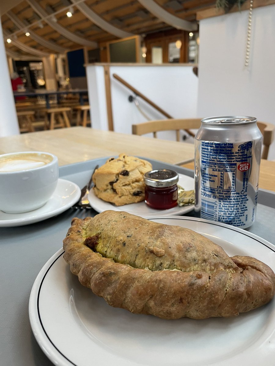 kib505's tweet photo. The perfect way to start the day; a 10km walk around @fountainsabbey Studley Royal deer park (and a bit extra!) followed by my favourite Cauliflower pasty. Cheeky scone after as well ๐
#livinginthemoment #findingthegood #bliss #sometimeout #somemetime https://t.co/VvTrF2iJly