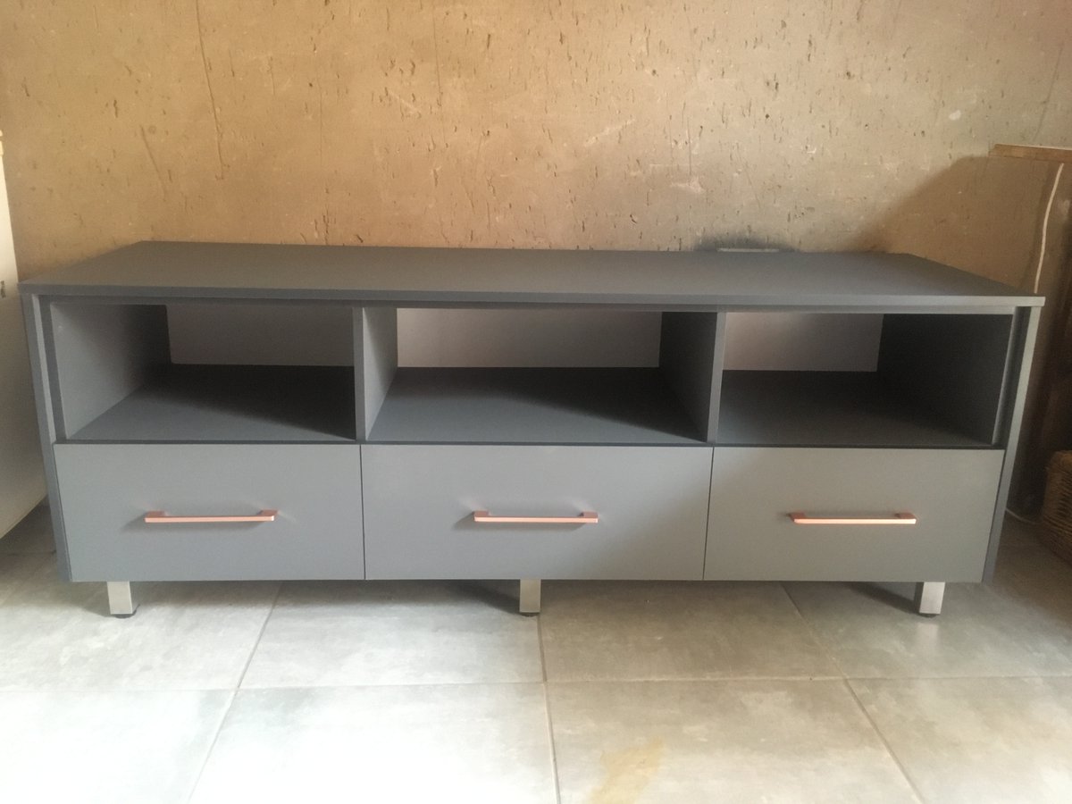 LysonDesign's tweet photo. Good Day!
It's SUPAMATT Finishes, beautiful and prompts finishing, kindly WhatsApp us on 0838985474. thanks https://t.co/am1b5KtuiN