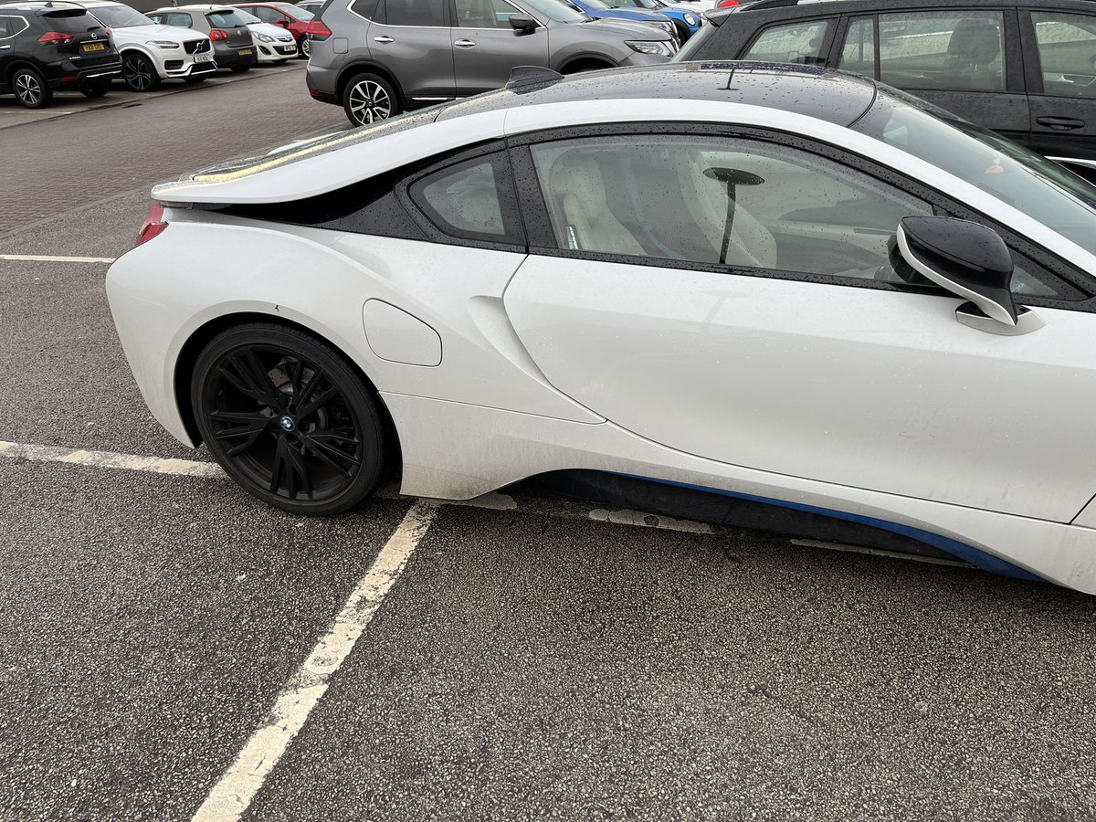 DavinaHouston's tweet photo. Is it Park Like a Prick Day? This jerk is taking up four spaces! #Parking #Rude #Birstall https://t.co/owZJu8RcSc