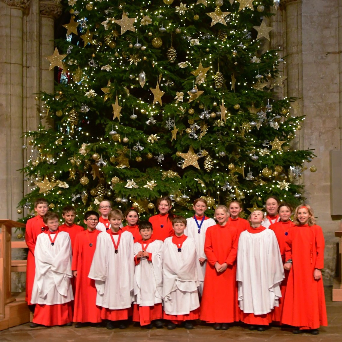 Kings_Ely's tweet photo. There is no denying that #Christmas Stayover is full-on for our #Choristers - and of course for the King's and @Ely_Cathedral staff who look after them - but my goodness they have a lot of #fun! 🤩

Full report on our Facebook: https://t.co/CGURKjFNNg

@CSAChoir @_cathedralmusic https://t.co/Y5sTKja7jm