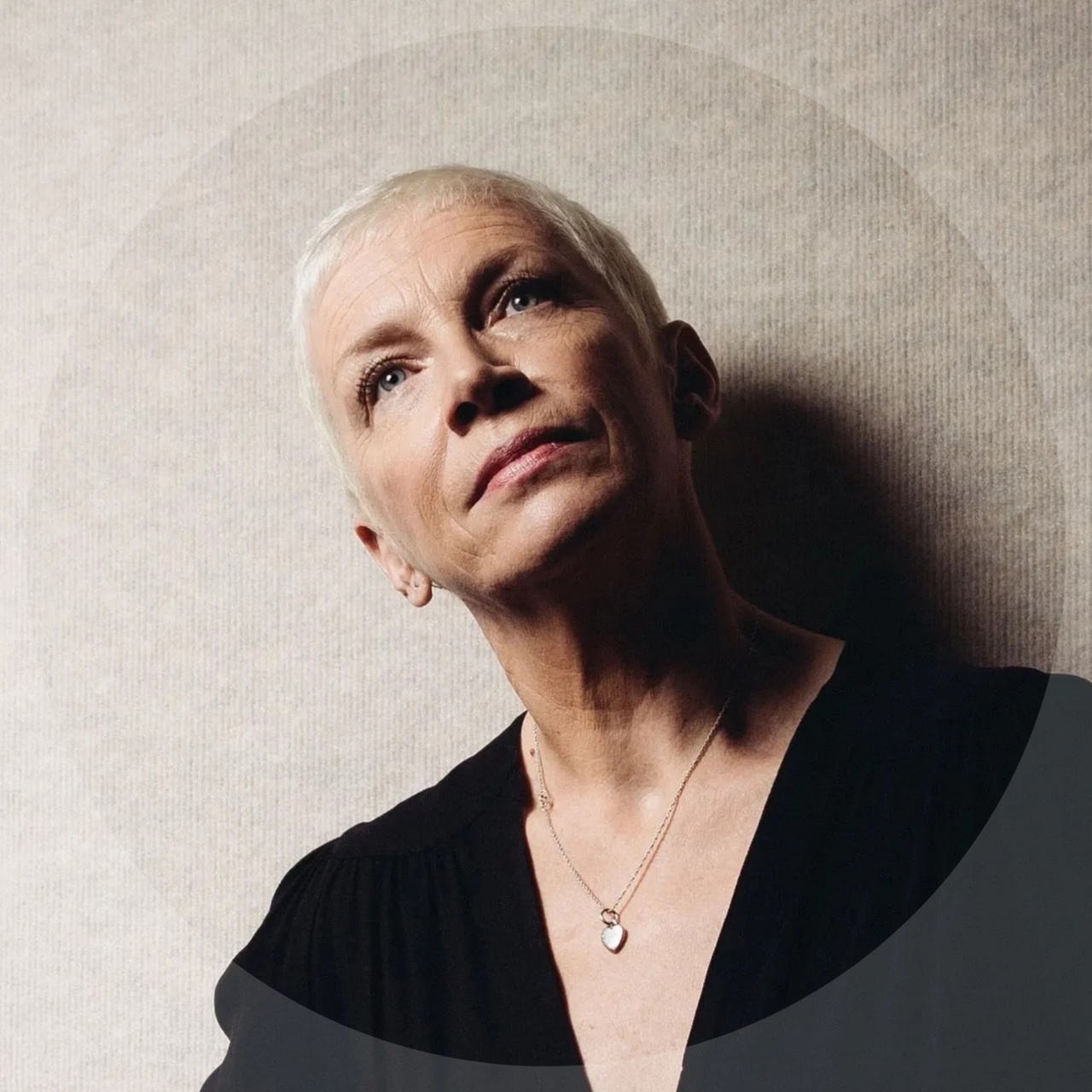 Happy birthday inimitable Annie Lennox. 