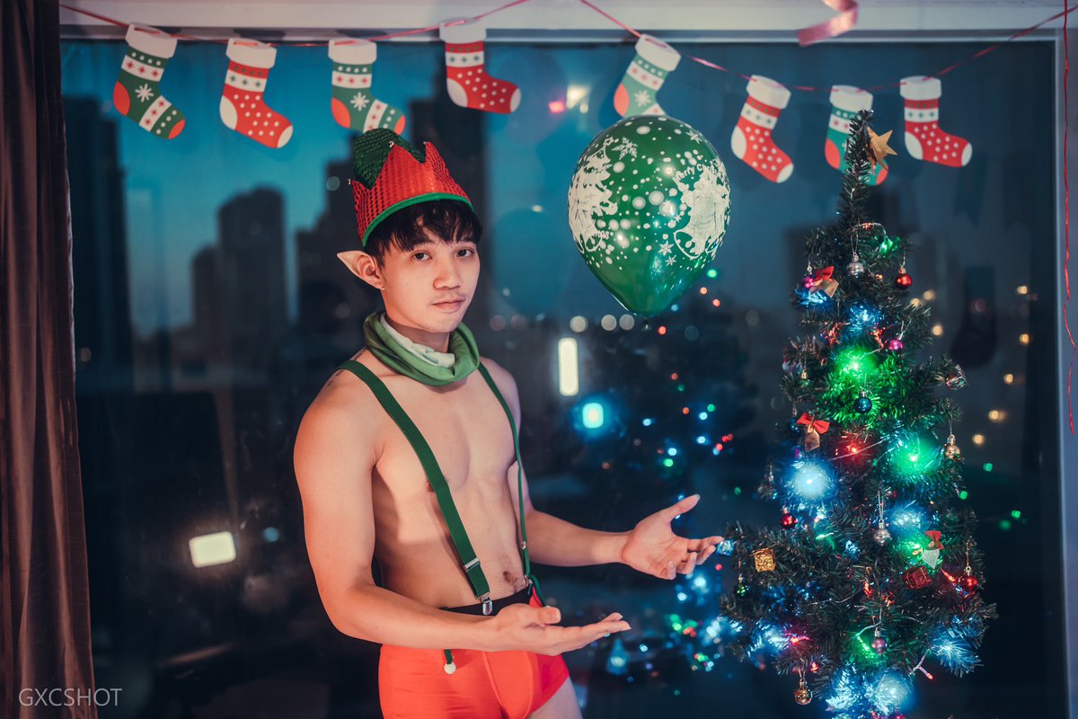 Reborn 🧙🏻‍♀️ on Twitter: Happy and merry Christmas 🎄🎁 📸 @GXCumming
