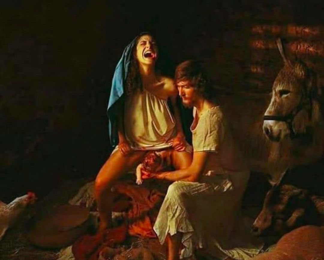 Navidad comenzó con una mujer débil pujando con valentía, sacando hacia fuera a Jesús, dando a luz la revolución de Dios. Esta Navidad, otra mujer débil seguirá pujando con valentía: La Iglesia. Seguiremos sacando hacia fuera a Jesús, seguiremos dando a luz la revolución de Dios.