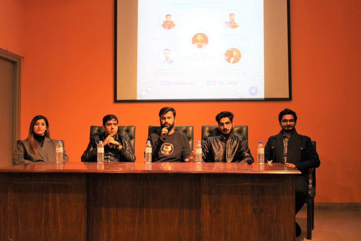 UsmanKhanDev's tweet photo. Excited to have spoken at #AirUniversity on two amazing modules - communities and Microsoft Azure. As a veteran, I shared my insights during the panel discussion alongside other panelists. #msftstudentambassadors #MicrosoftAzure #experience #veteran #community #workshop #speaker https://t.co/rgDJEYctIn