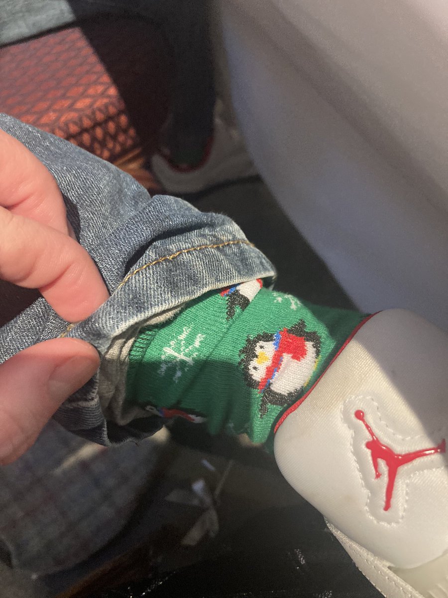 MandyMcKay33's tweet photo. @MrsCrerar B wanted to share his Christmas so far with you. Ringing the bells with A, singing and sporting his socks! Merry Christmas! 🎅🏻🎄❤️@Laura54222186 https://t.co/pCv8o9Pwsf