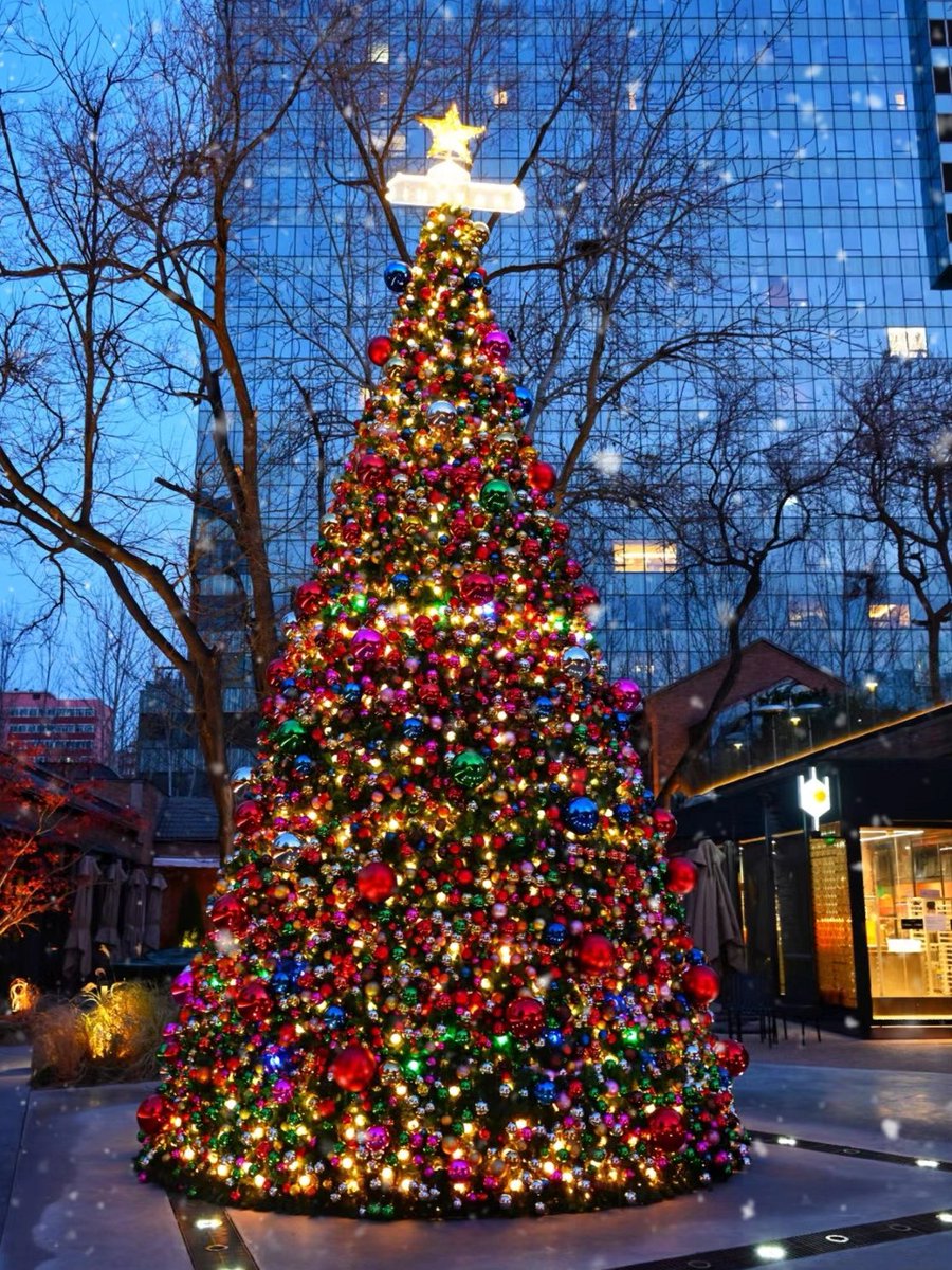 eledeeeeer's tweet photo. XMAS https://t.co/Y2TlSKYlKW