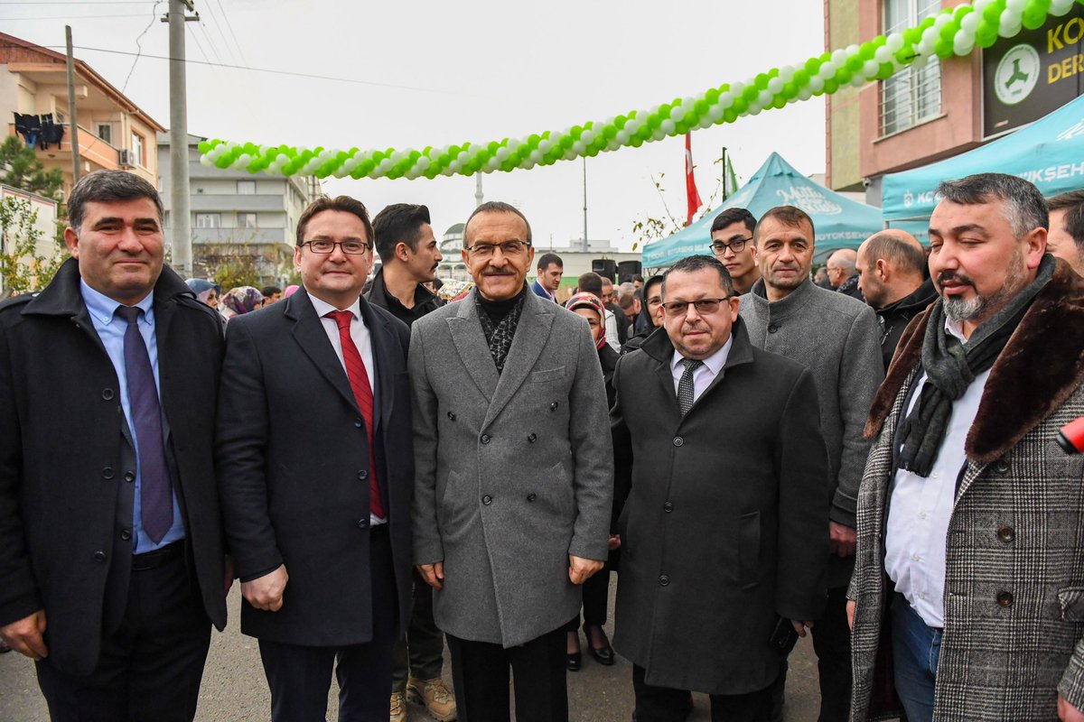 Kocaeli #Giresunlular Dernekler Topluluğu Genel Merkezi açılış töreninde çocuklarımızı sevindirdik. Bize yoğun ilgi gösteren Giresunlu kardeşlerime çok teşekkür ediyorum.