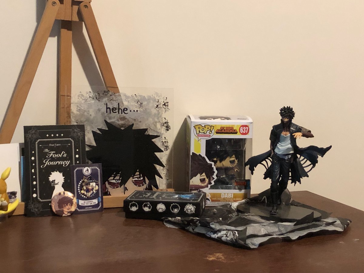 ↬ 𝐎𝐎𝐂 : hi. This is my bi-monthly update. I finished my grad project and I'm close to finishing college. 

Also have the dabi shrine in my room. 

Goodbye again 👋🏼
