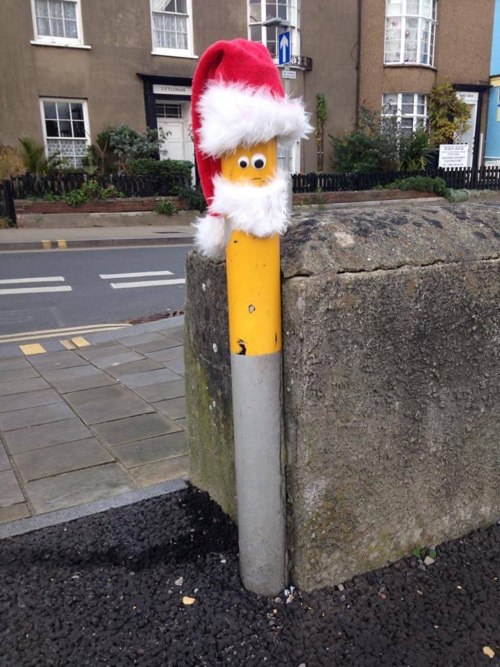 #nme The Christmas post #eyebombing